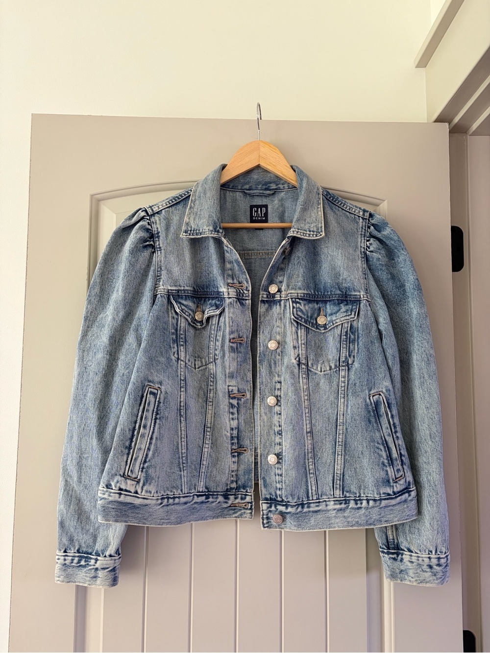 GAP Denim Puff Sleeve Icon Jacket 100% Cotton - Medium Wash - XL